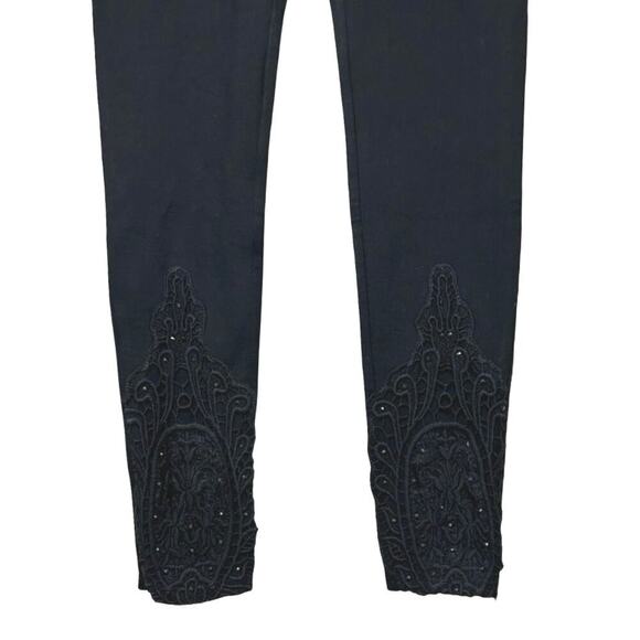 NWT Bebe Women’s Magnolia Frost Royalty Leggings Black Size Small - Picture 4 of 8